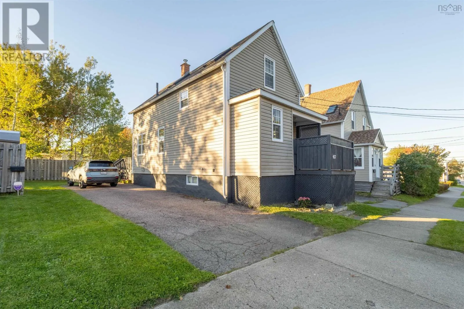 437 St Peters Road