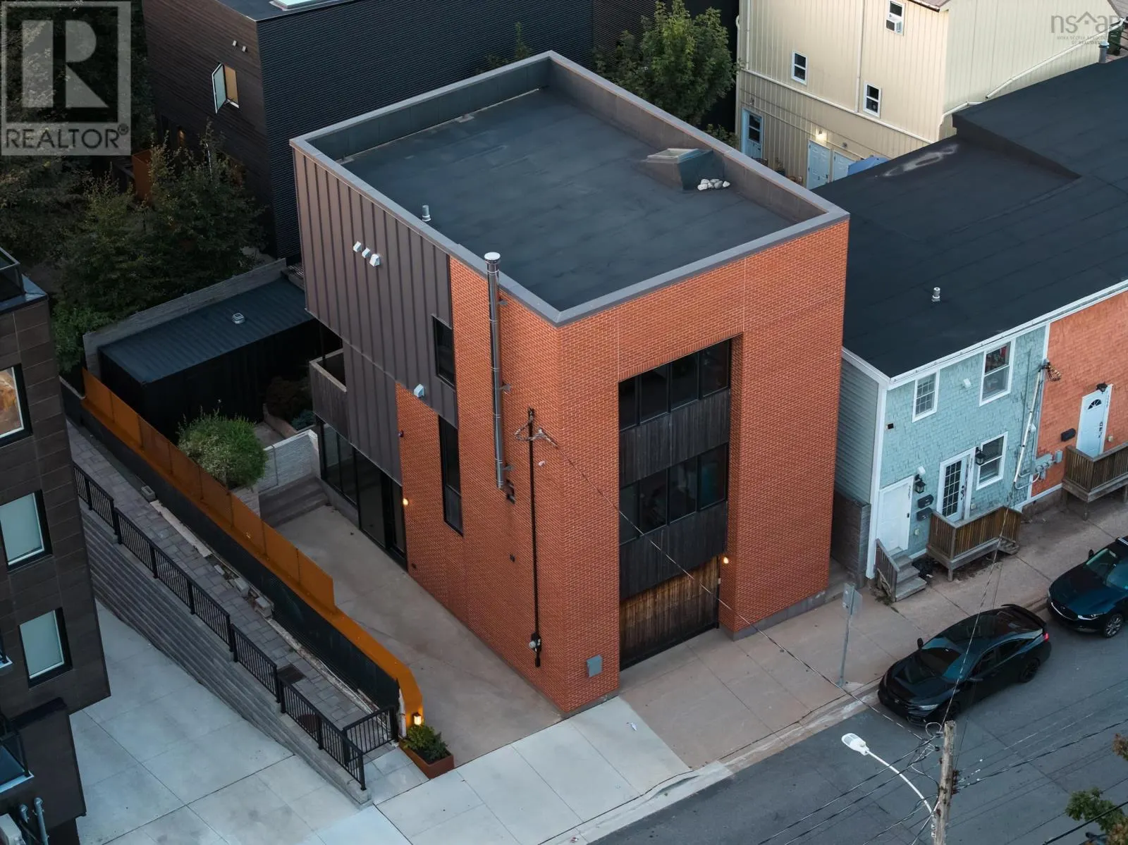 5573 Buddy Daye Street