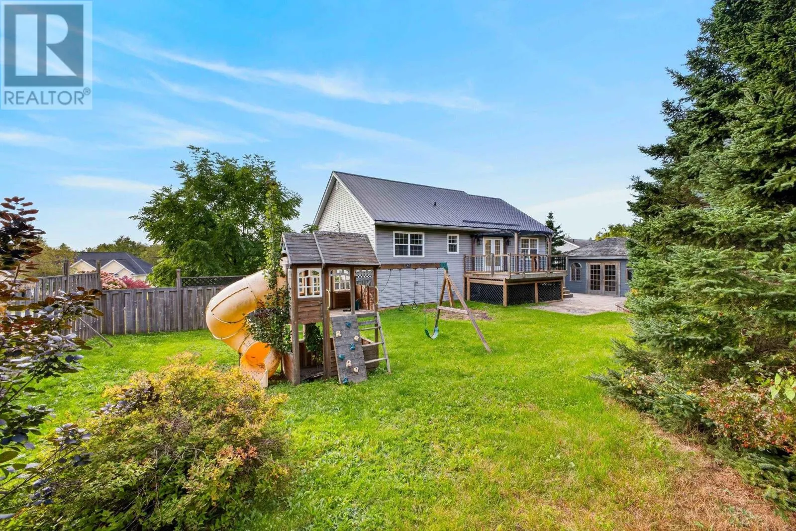 118 EDGEHILL Drive