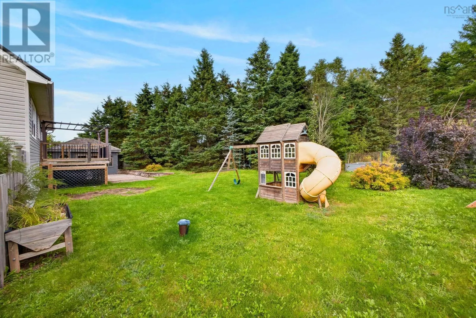 118 EDGEHILL Drive