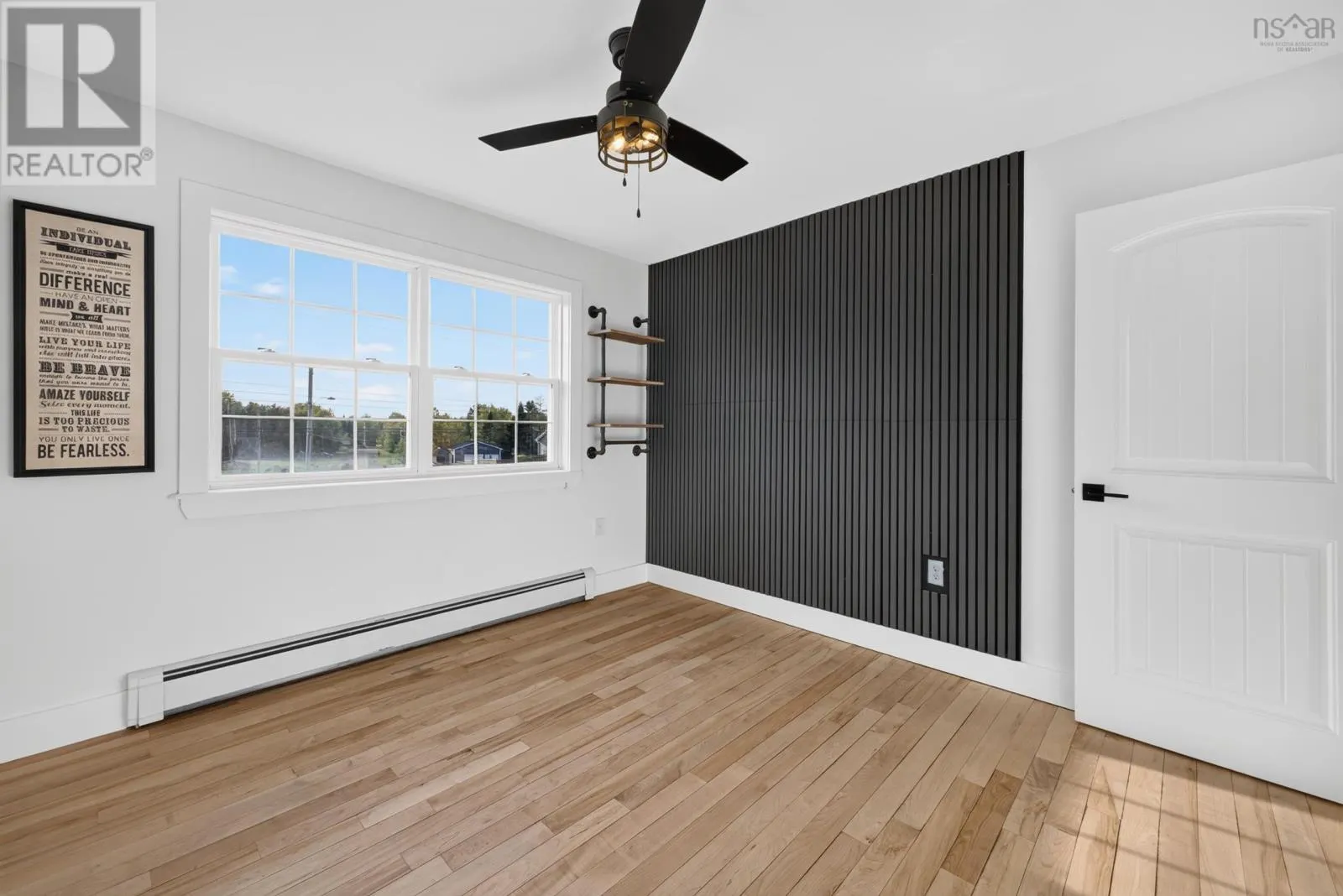 118 EDGEHILL Drive