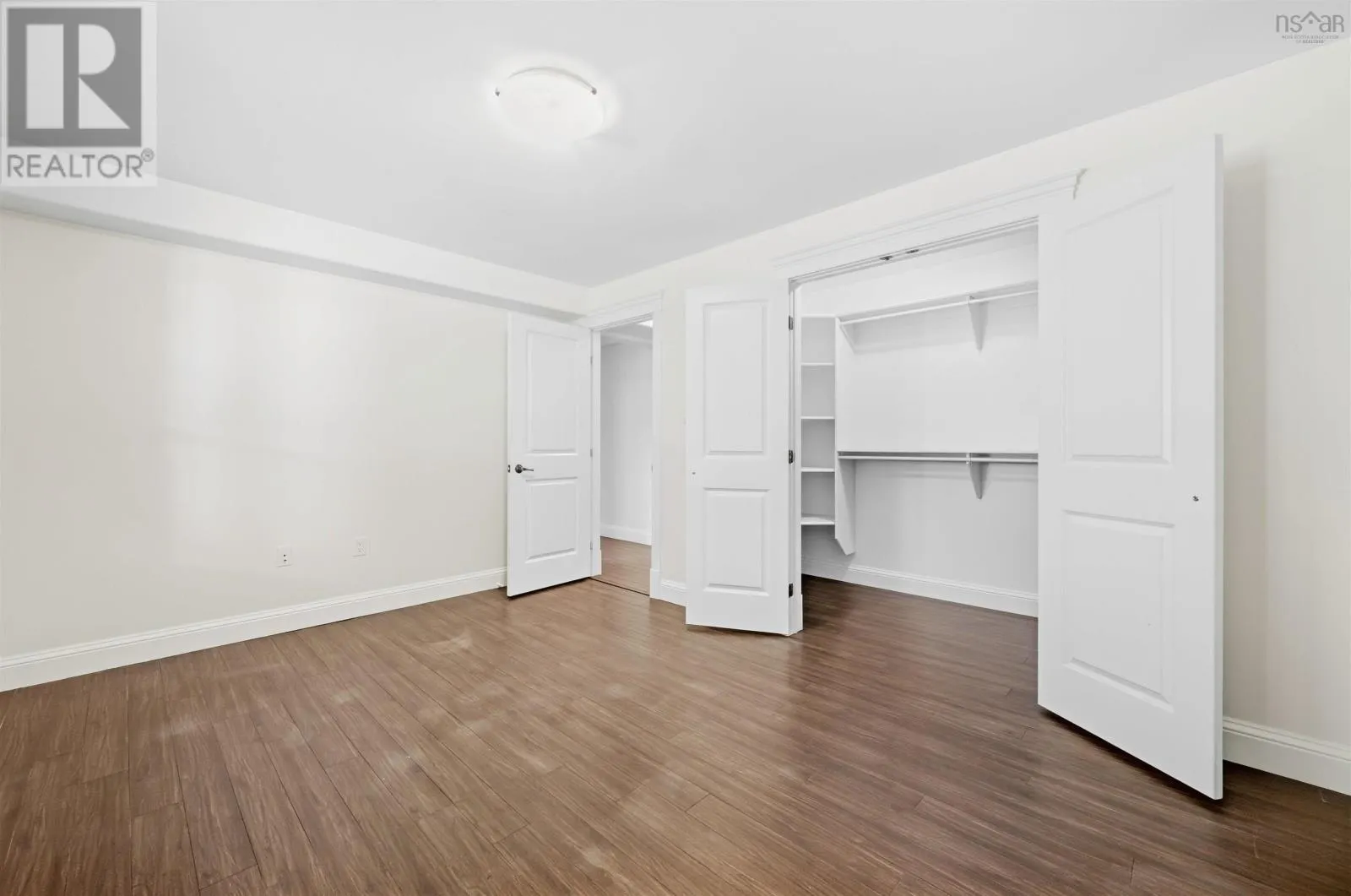 125 Carnoustie Drive