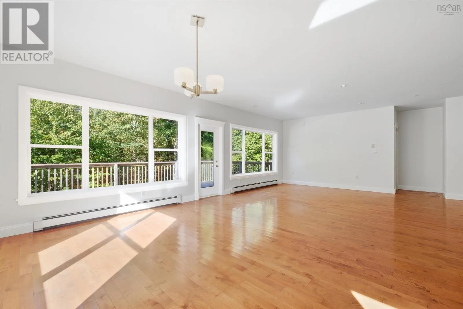 125 Carnoustie Drive