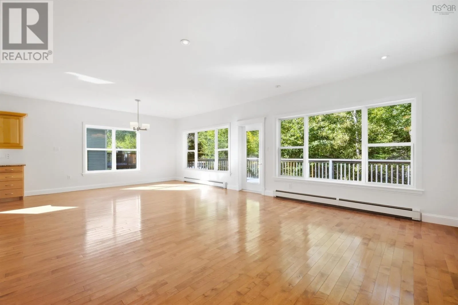 125 Carnoustie Drive