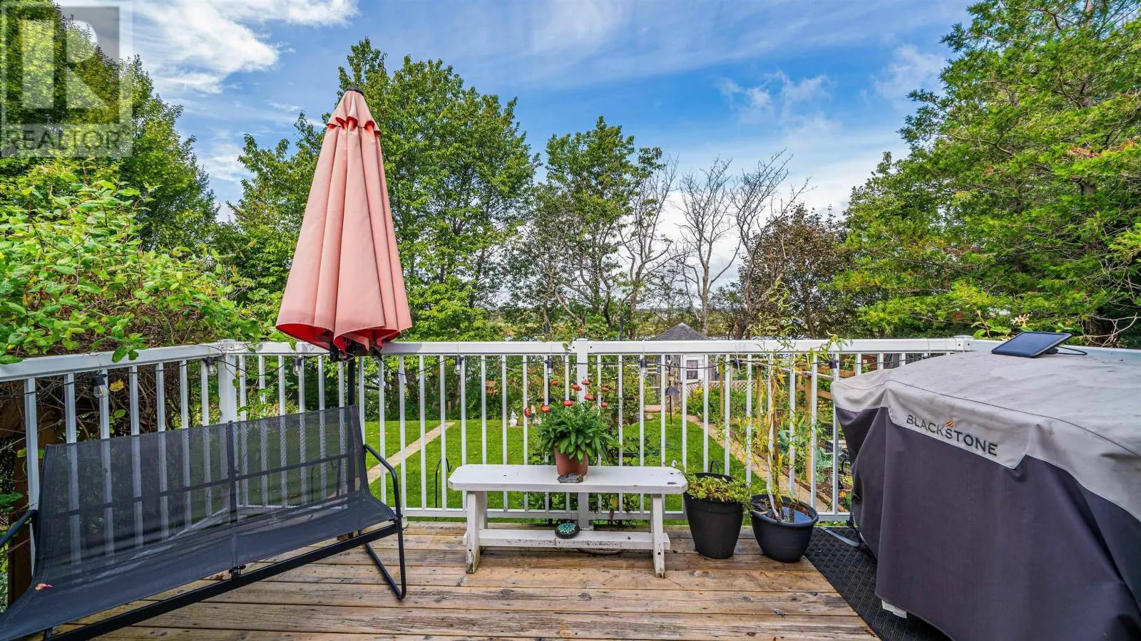 7 Lakeview Drive