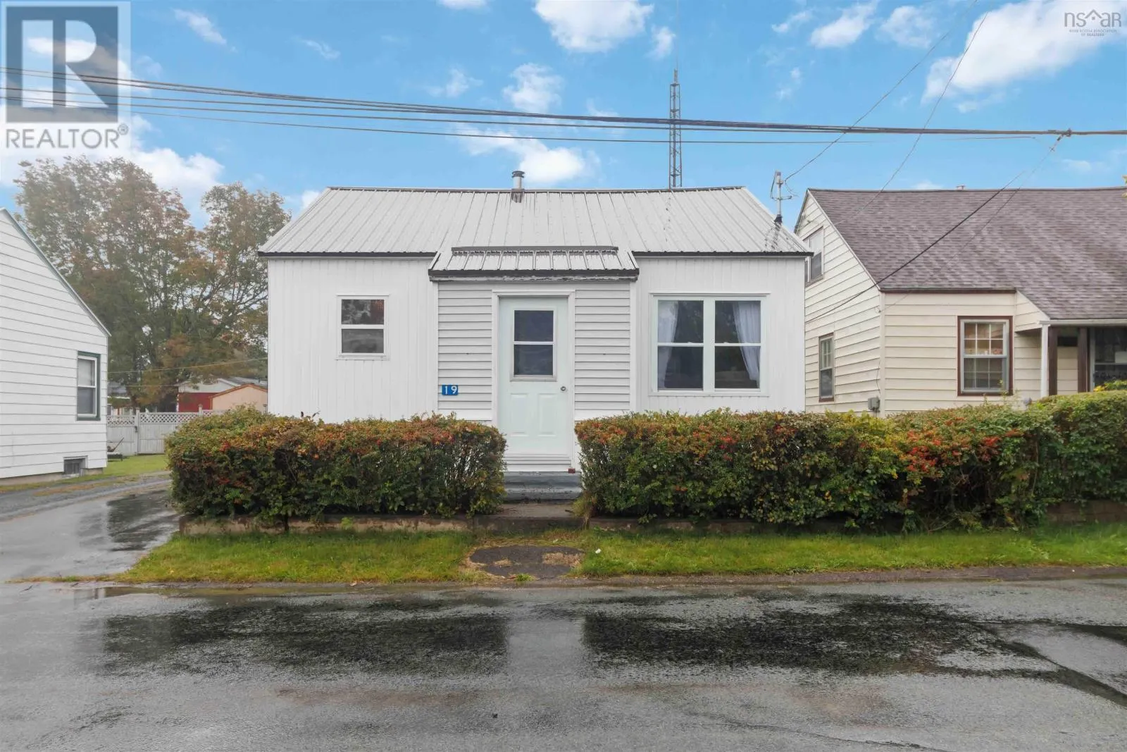 19 Central Boulevard