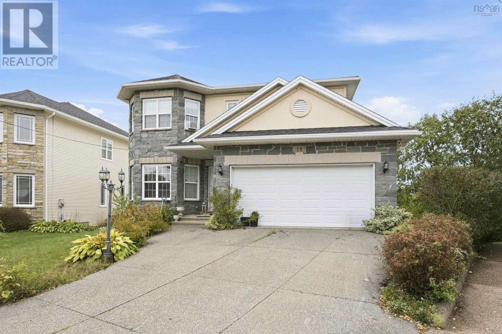 18 Stone Gate Drive