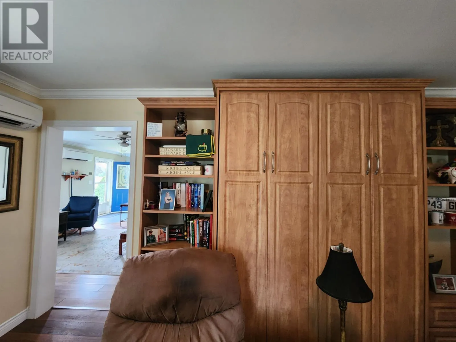 549 ROBERT CLEMENTS Drive
