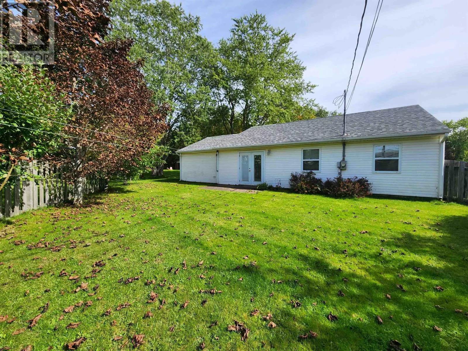 549 ROBERT CLEMENTS Drive