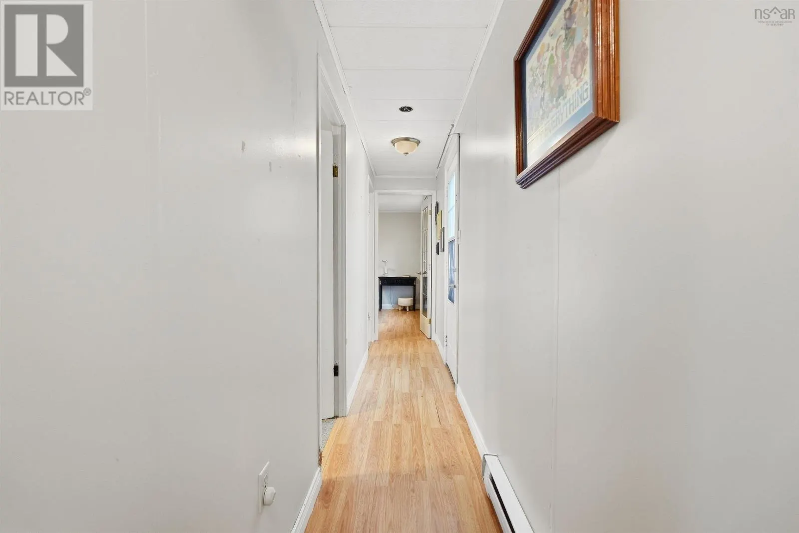 32 Earleton Avenue