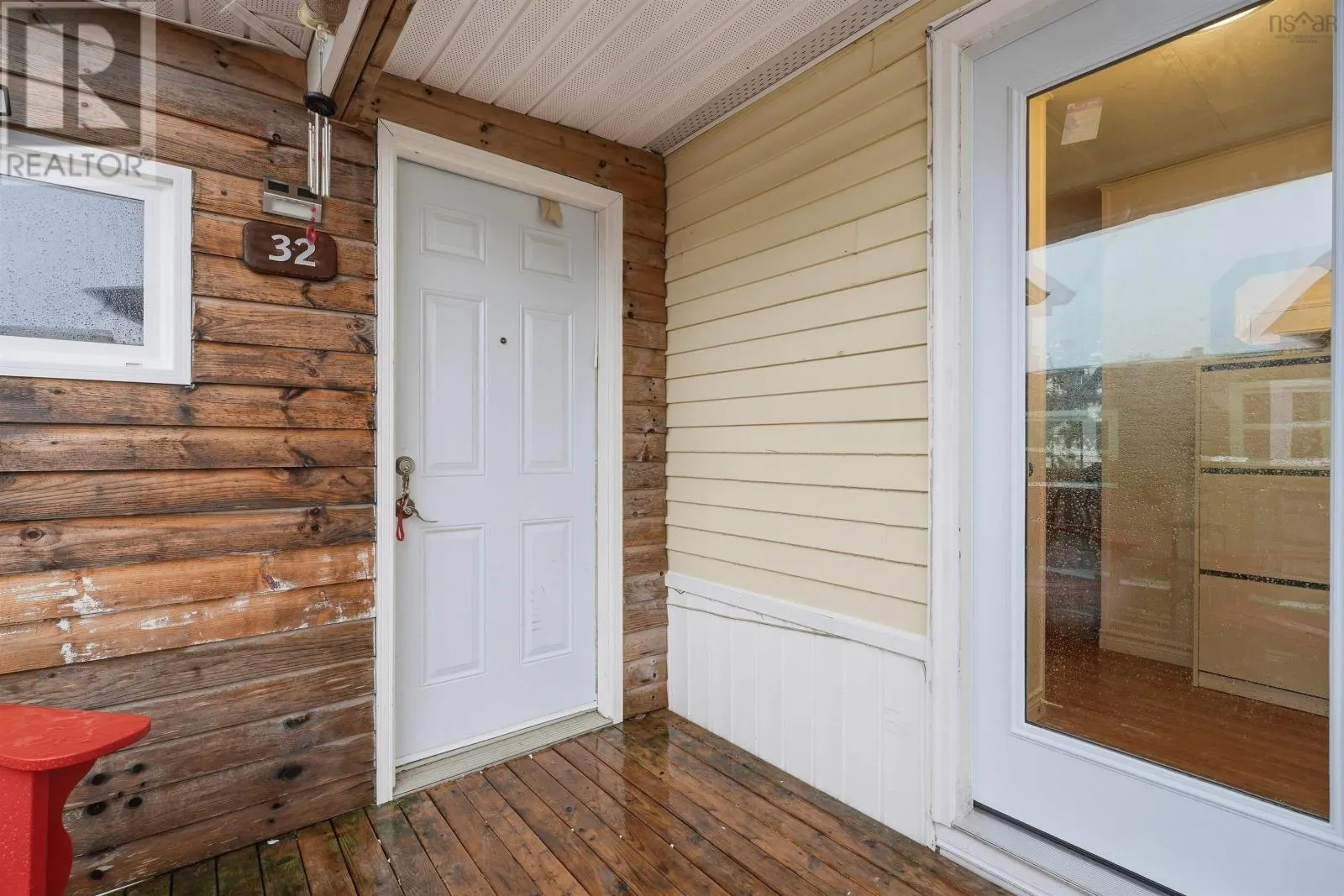 32 Earleton Avenue