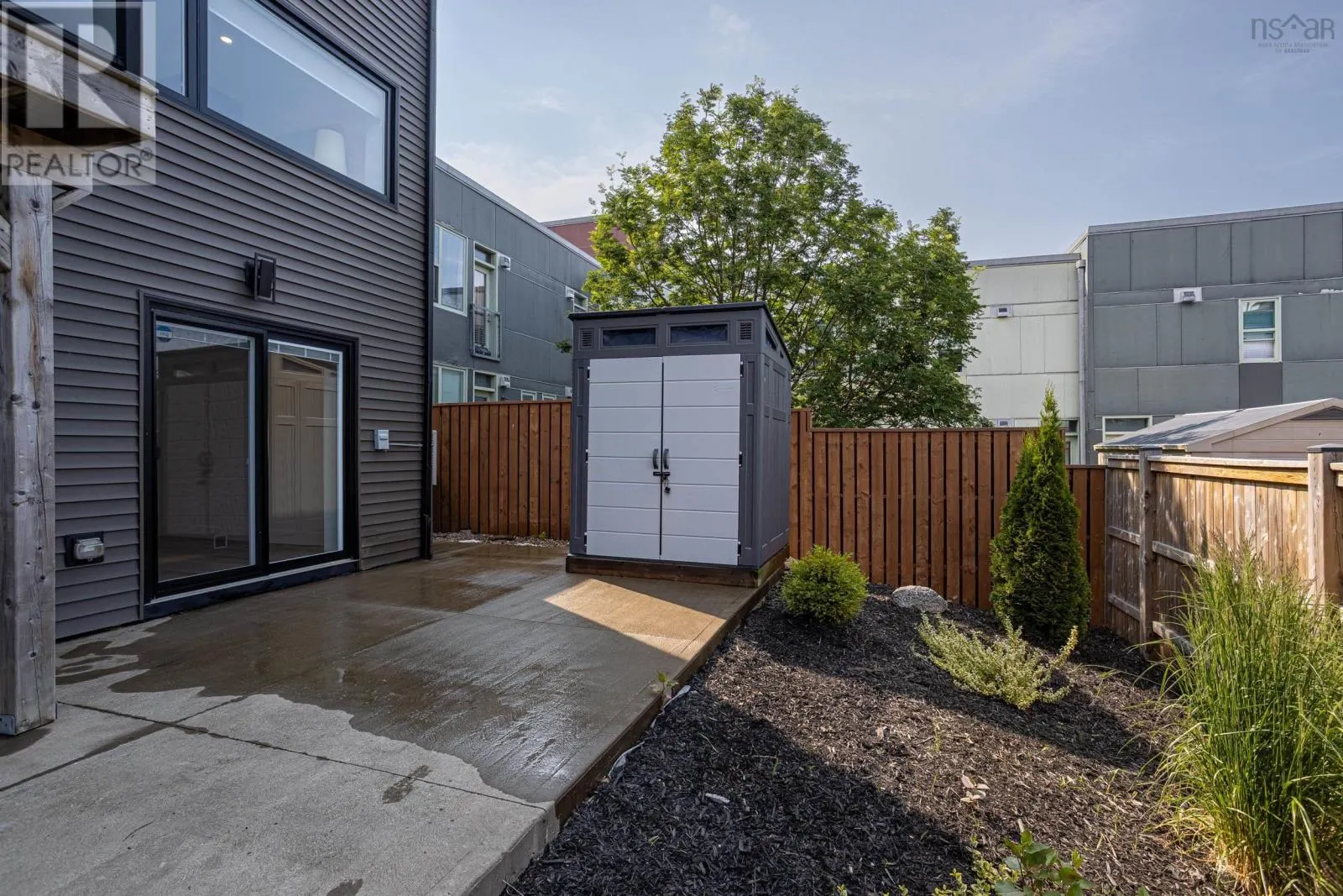 2371 Creighton Street
