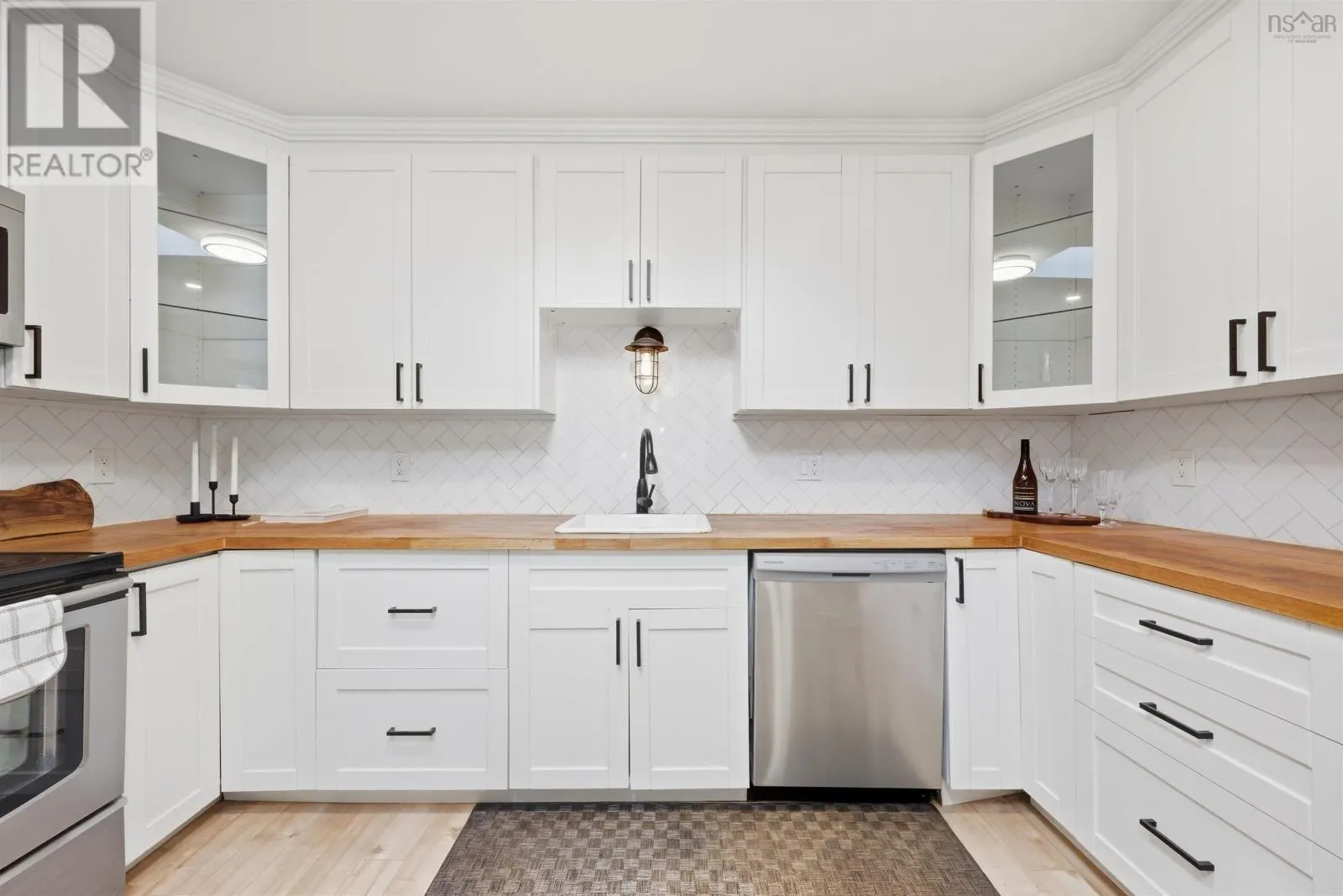 15 Micmac Drive