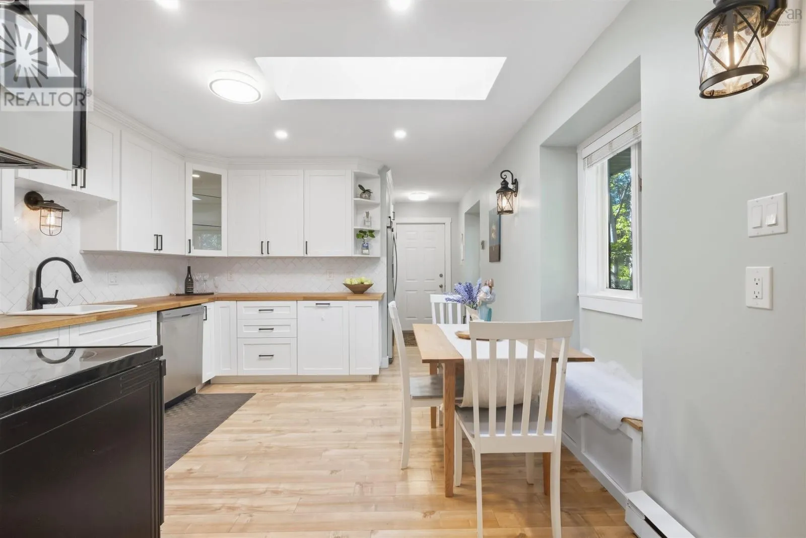 15 Micmac Drive