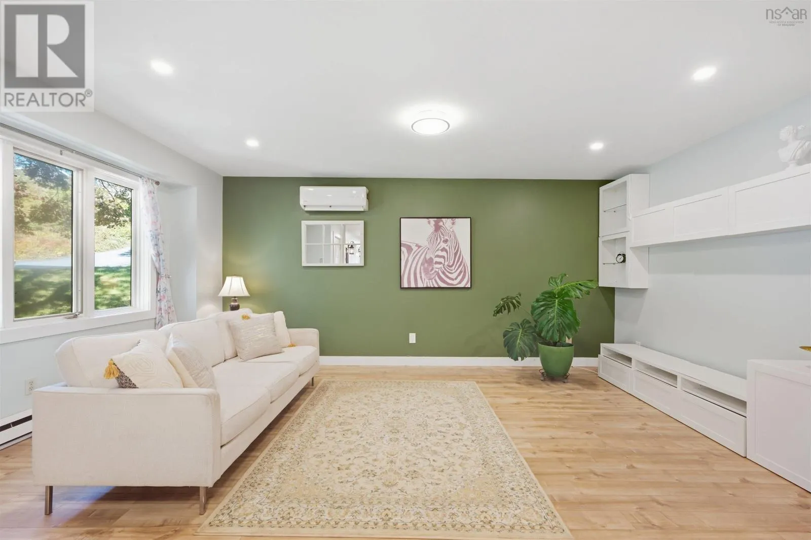 15 Micmac Drive