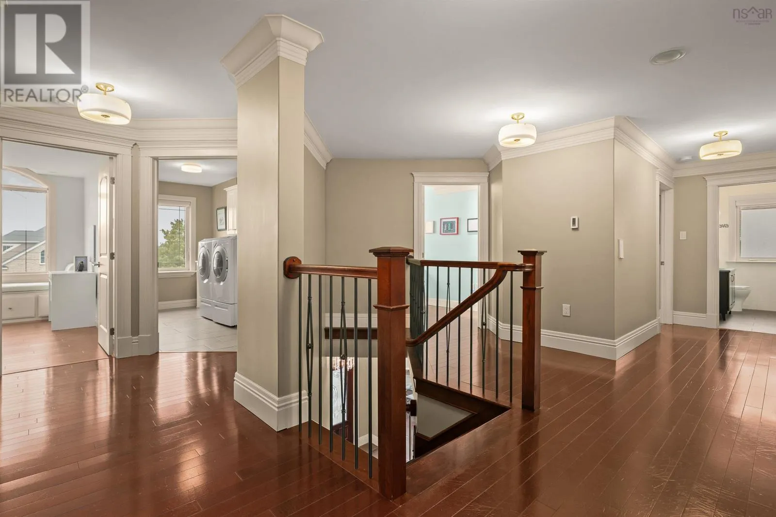 82 Helmsman Court