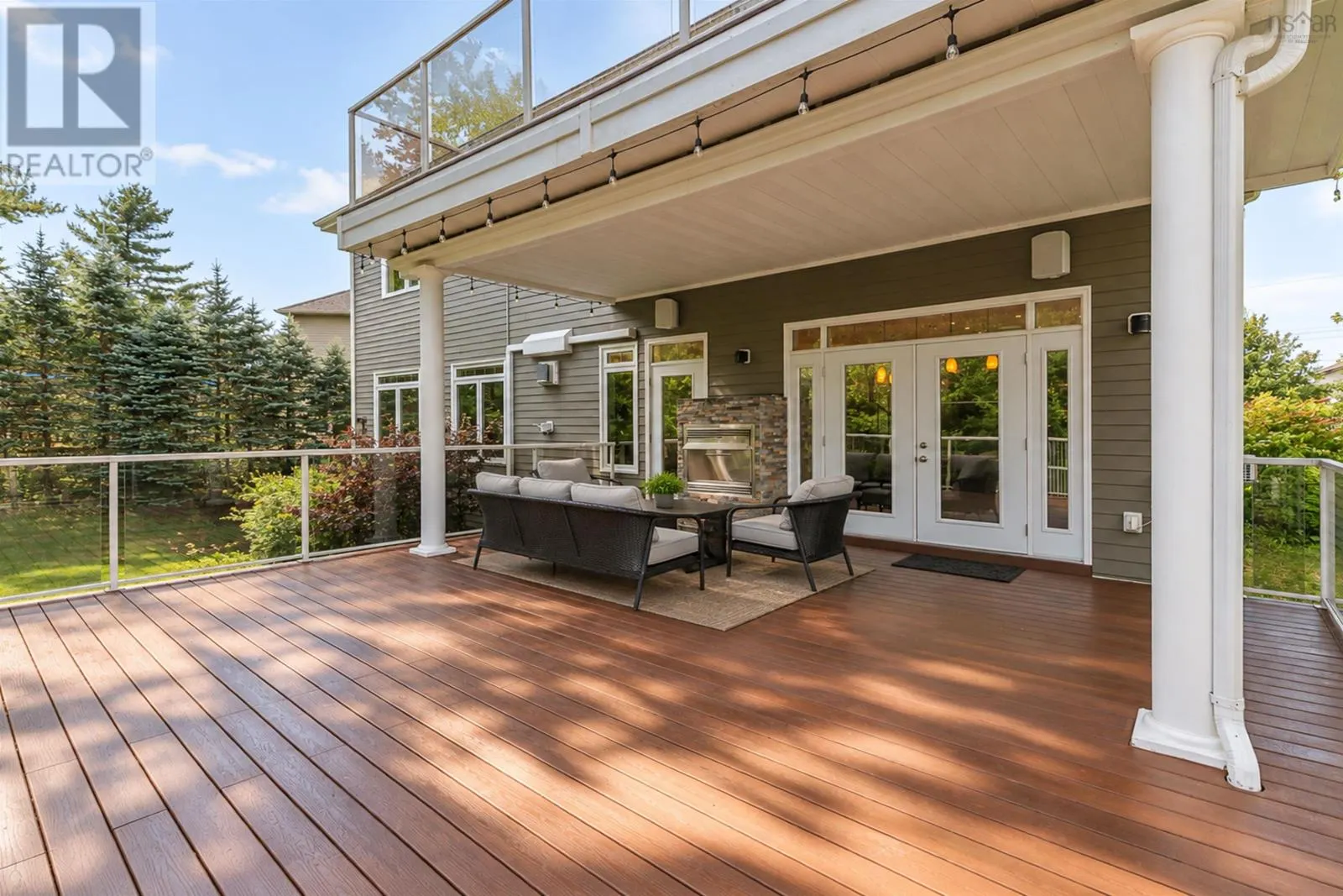82 Helmsman Court