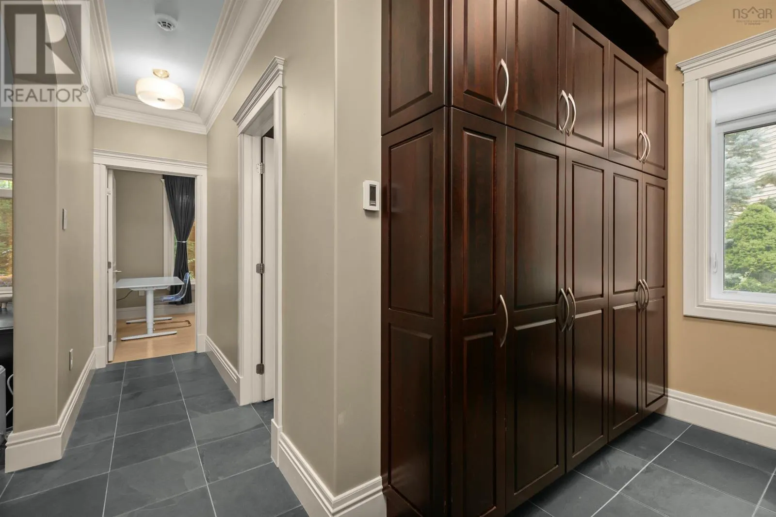 82 Helmsman Court