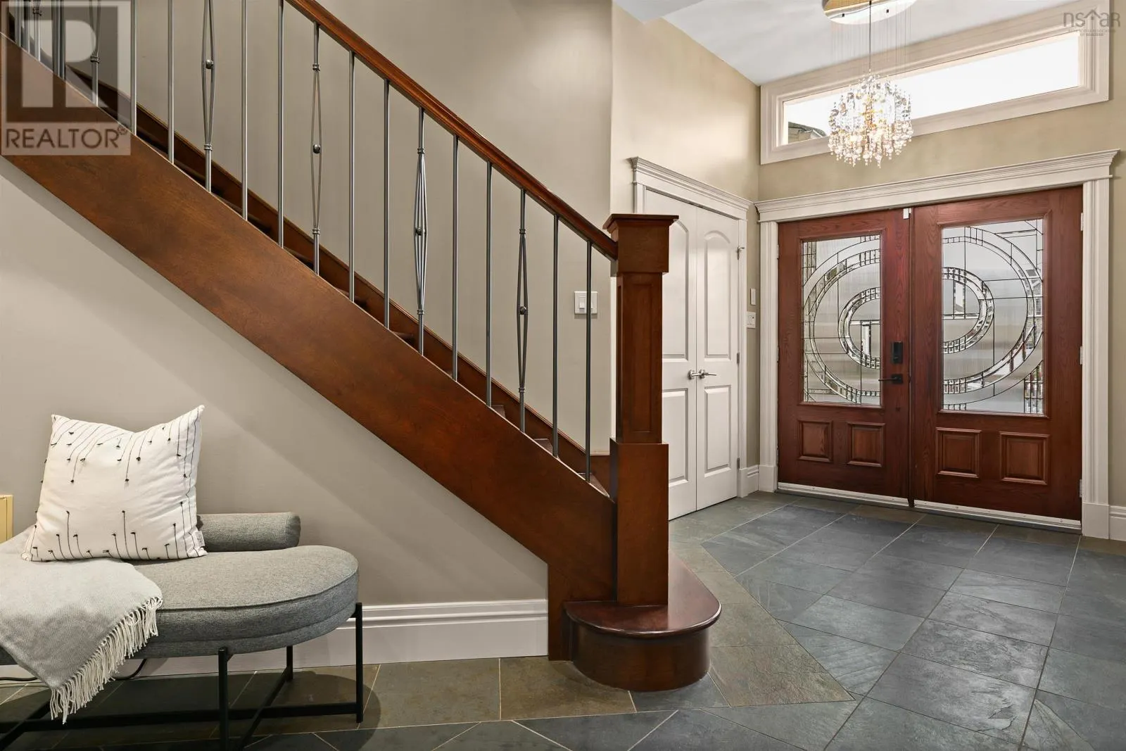 82 Helmsman Court