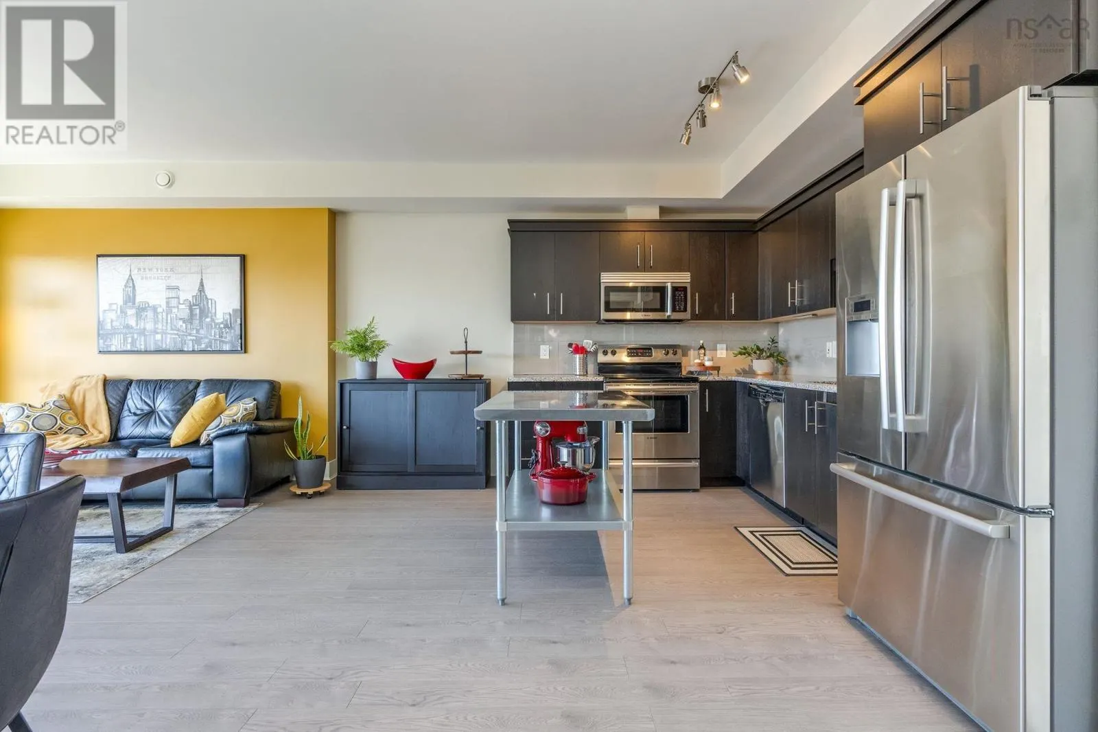 1007 15 Kings Wharf Place