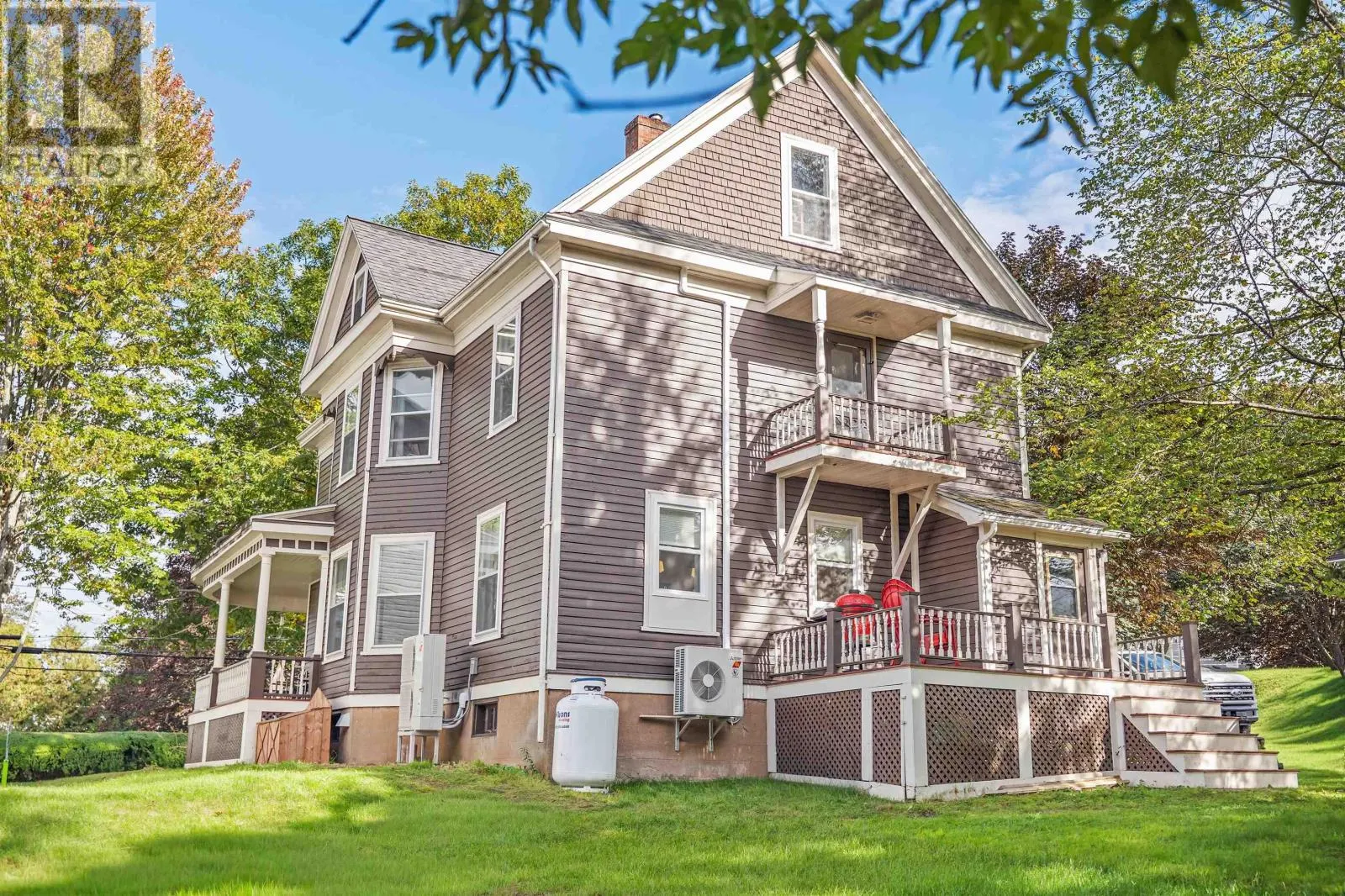 140 Pleasant Street Street