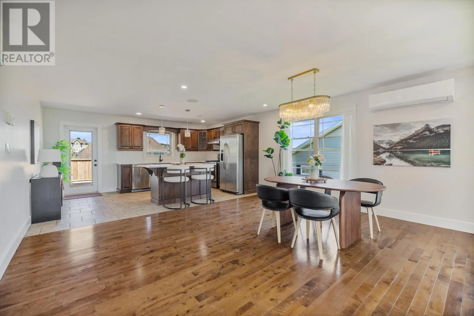 15 Larkspur Street