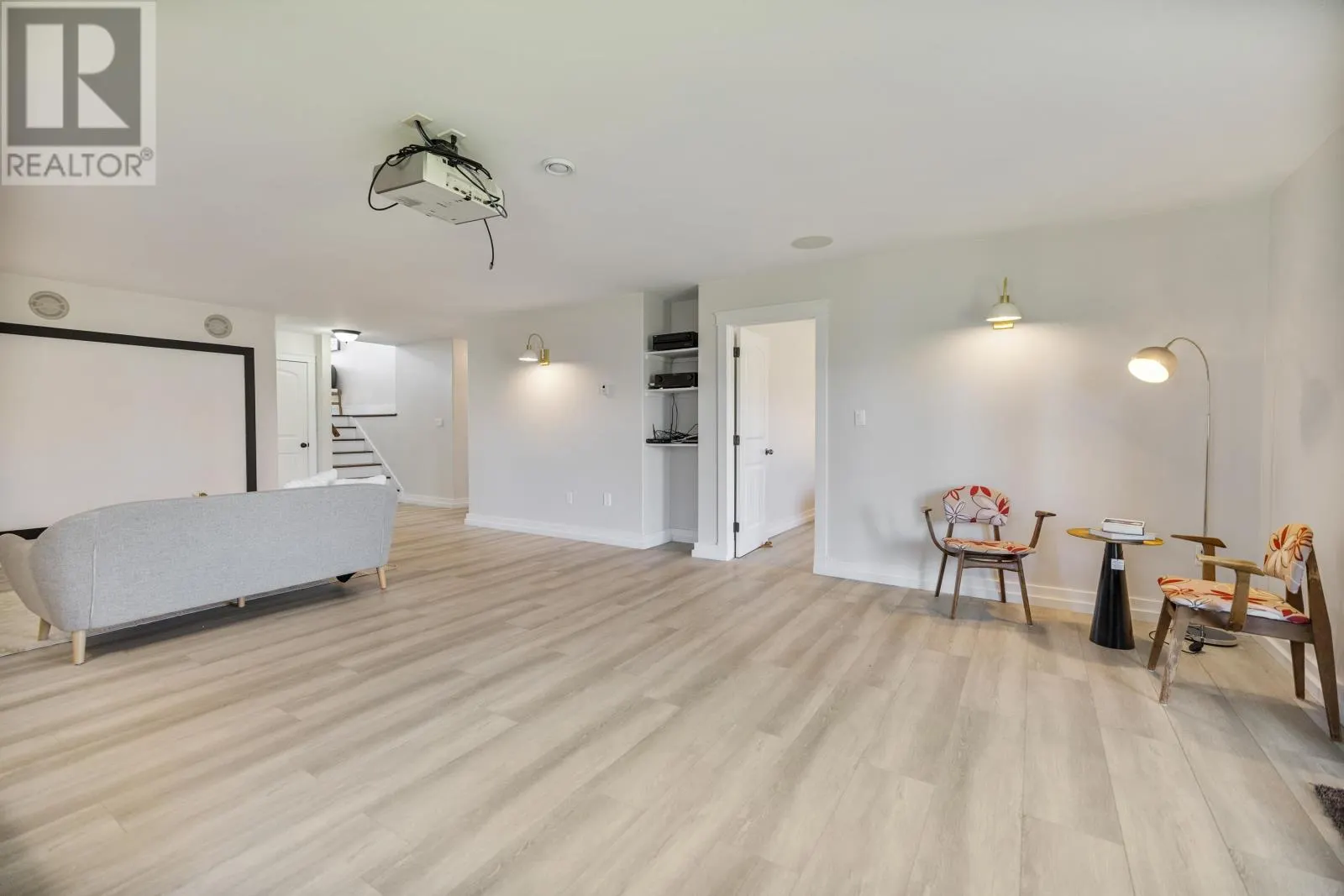 15 Larkspur Street