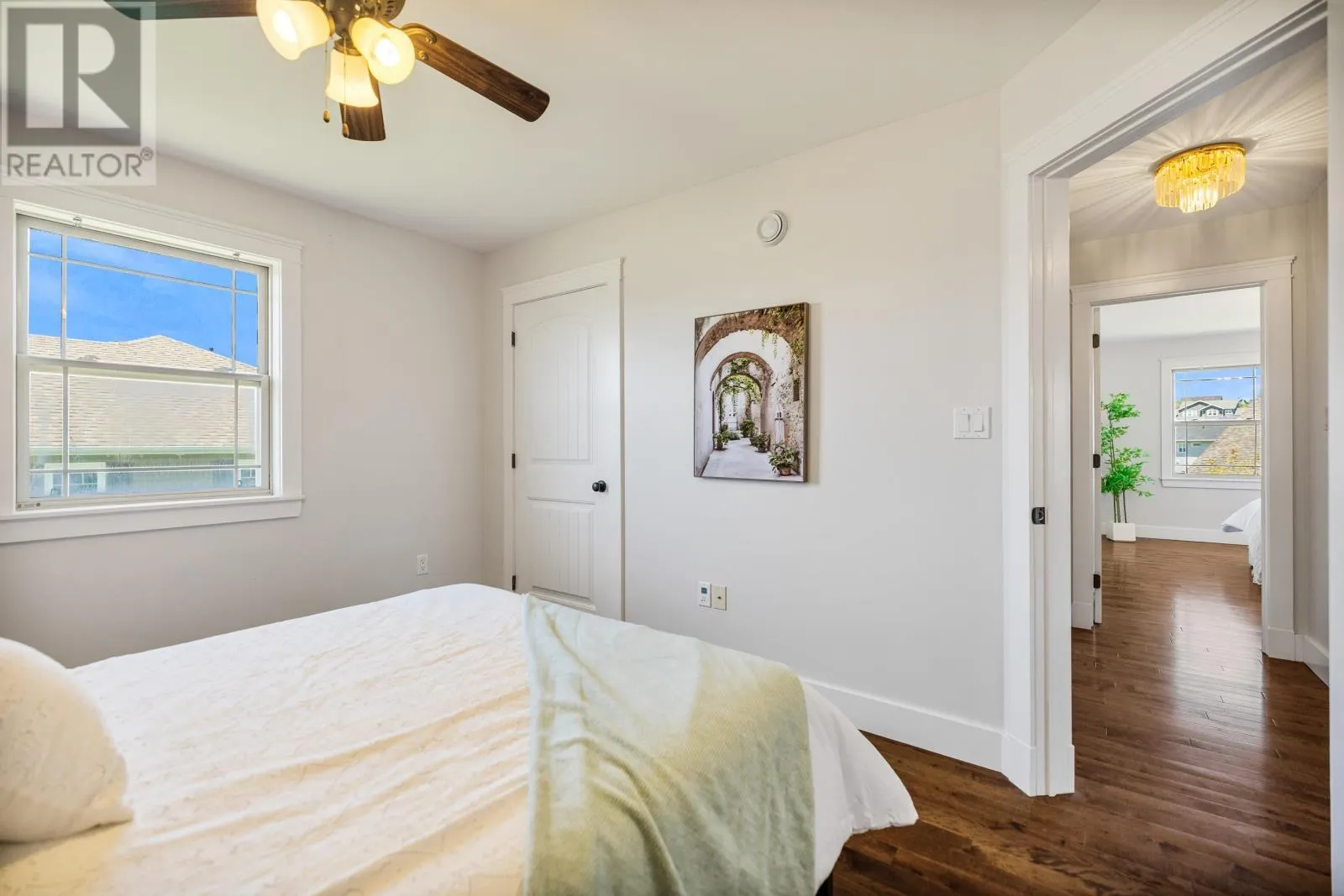 15 Larkspur Street