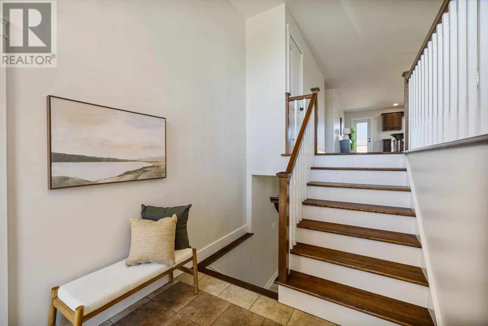 15 Larkspur Street