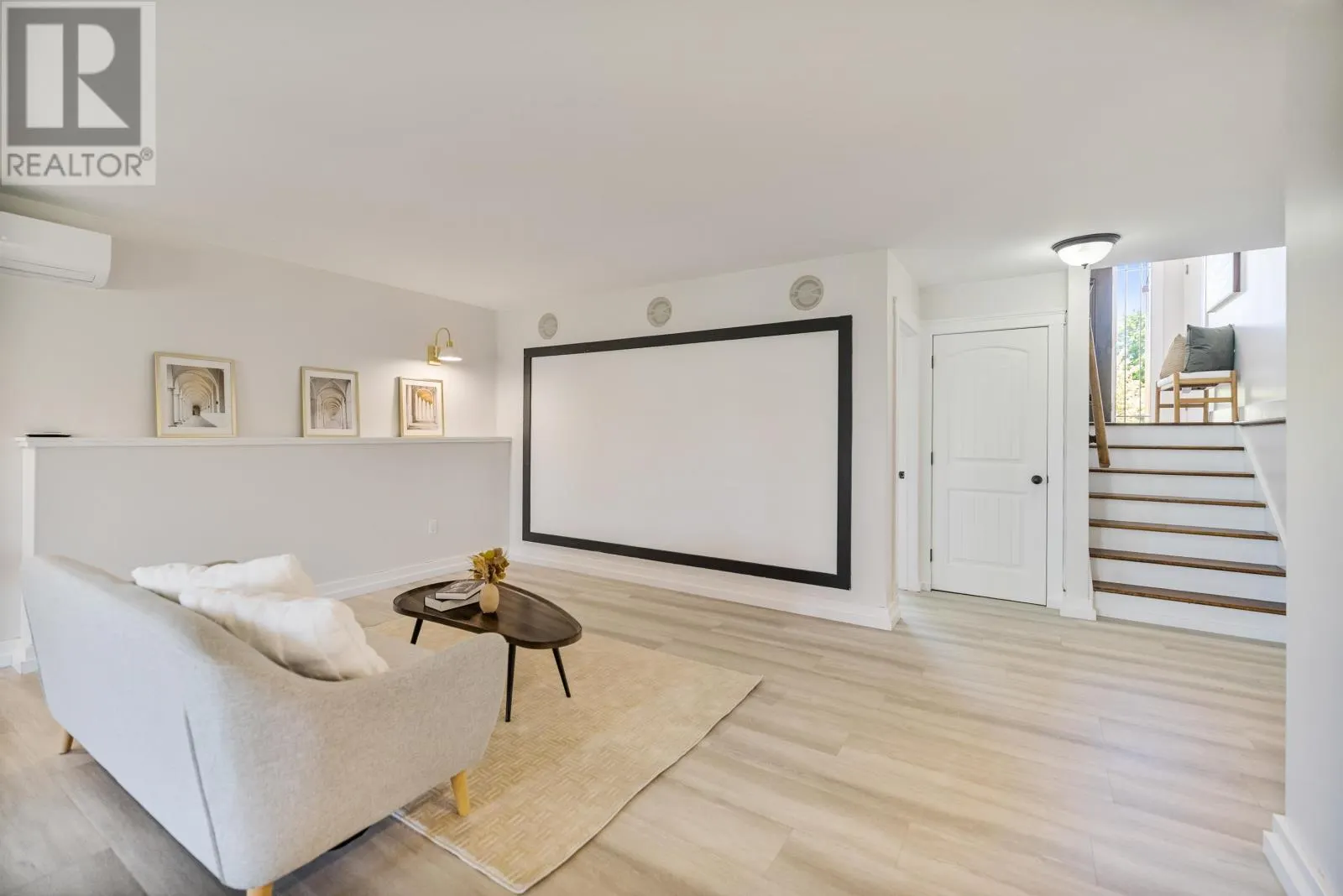 15 Larkspur Street