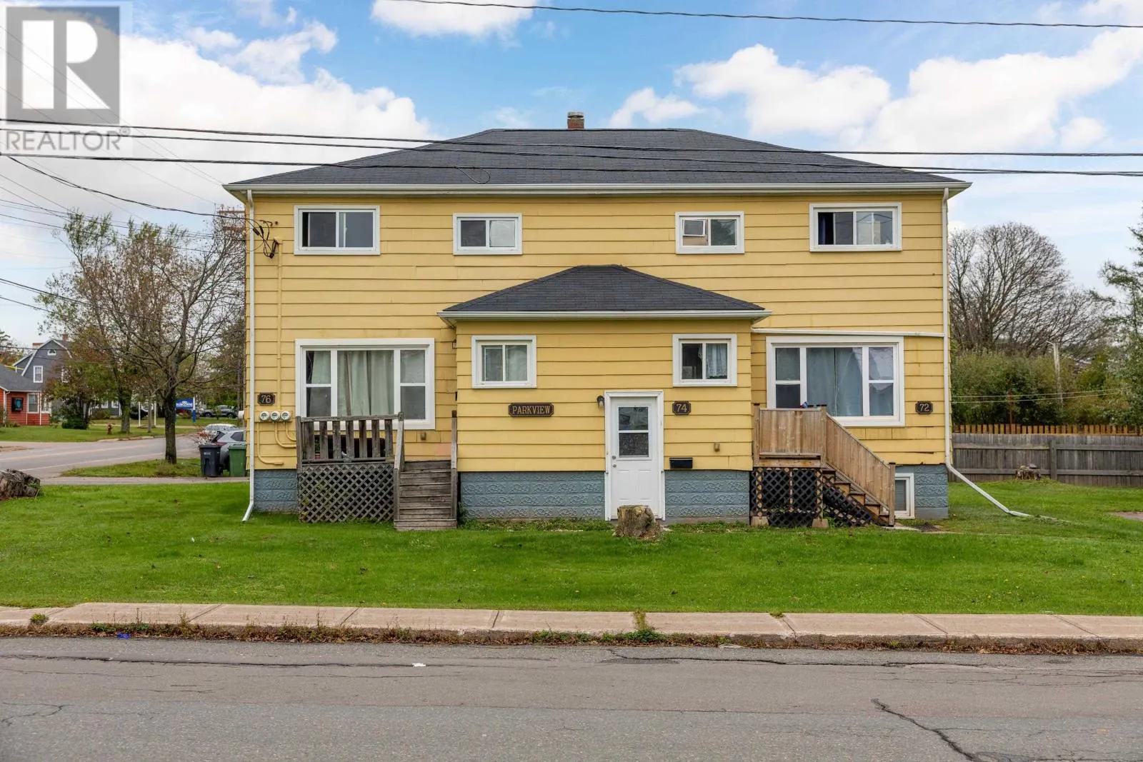 72,74,76 Parkview Drive
