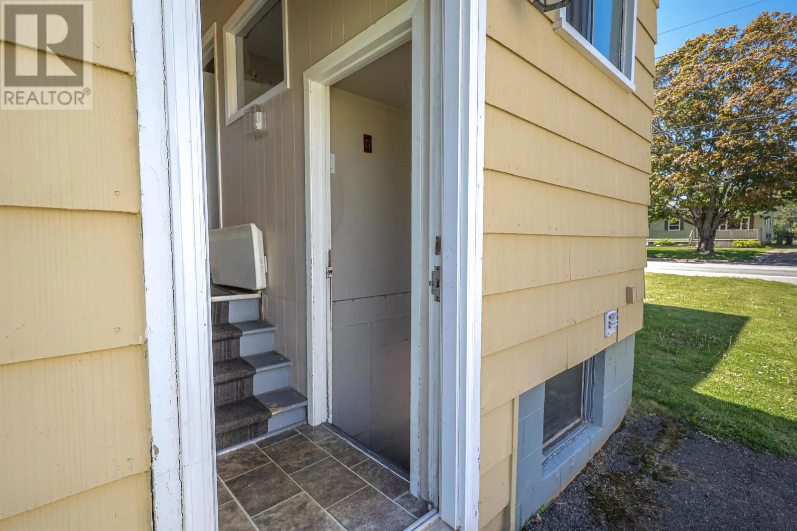 72,74,76 Parkview Drive