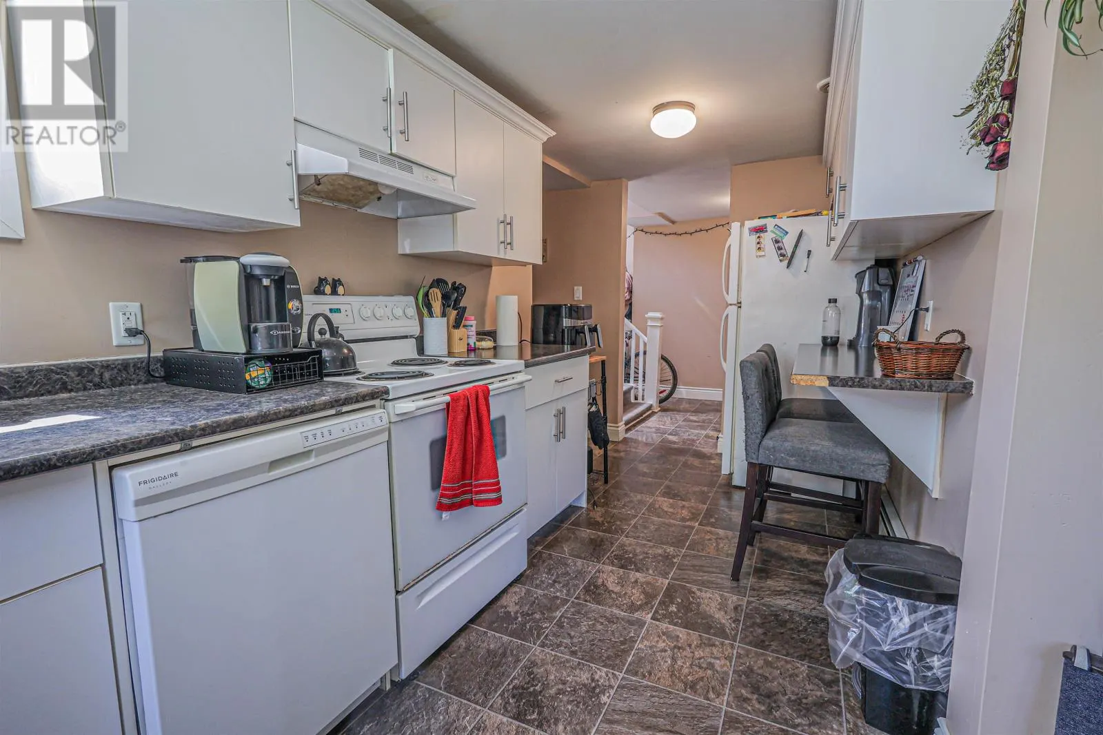 72,74,76 Parkview Drive