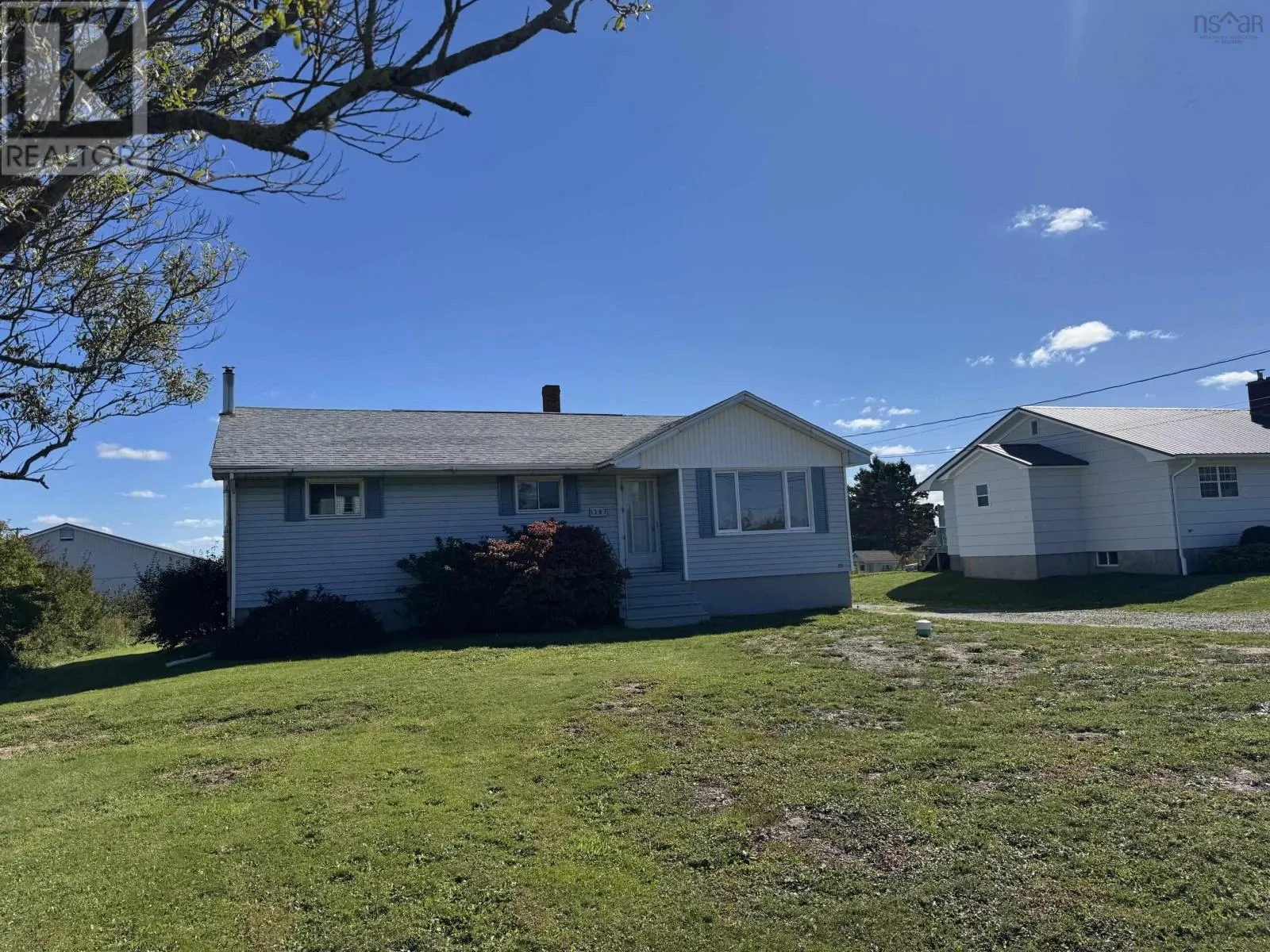 1287 Highway 335