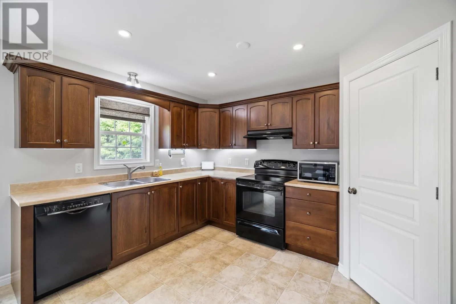 24 Longboat Drive