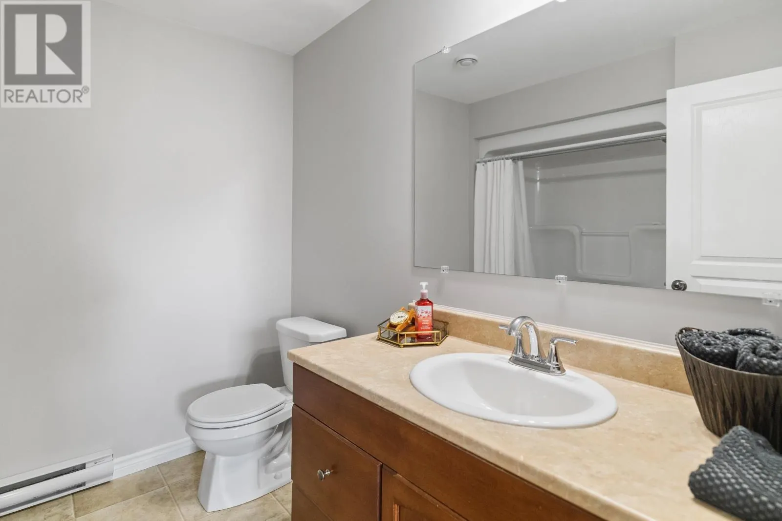 24 Longboat Drive
