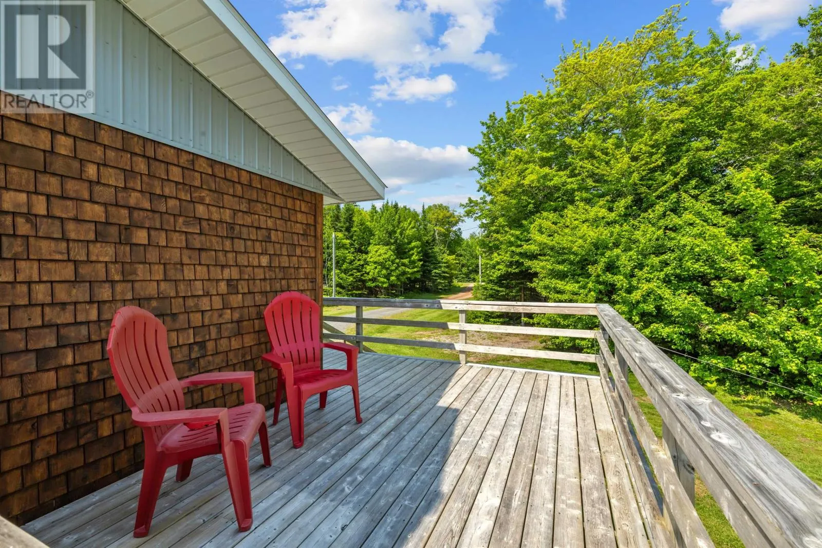 555 ST. CHARLES Road