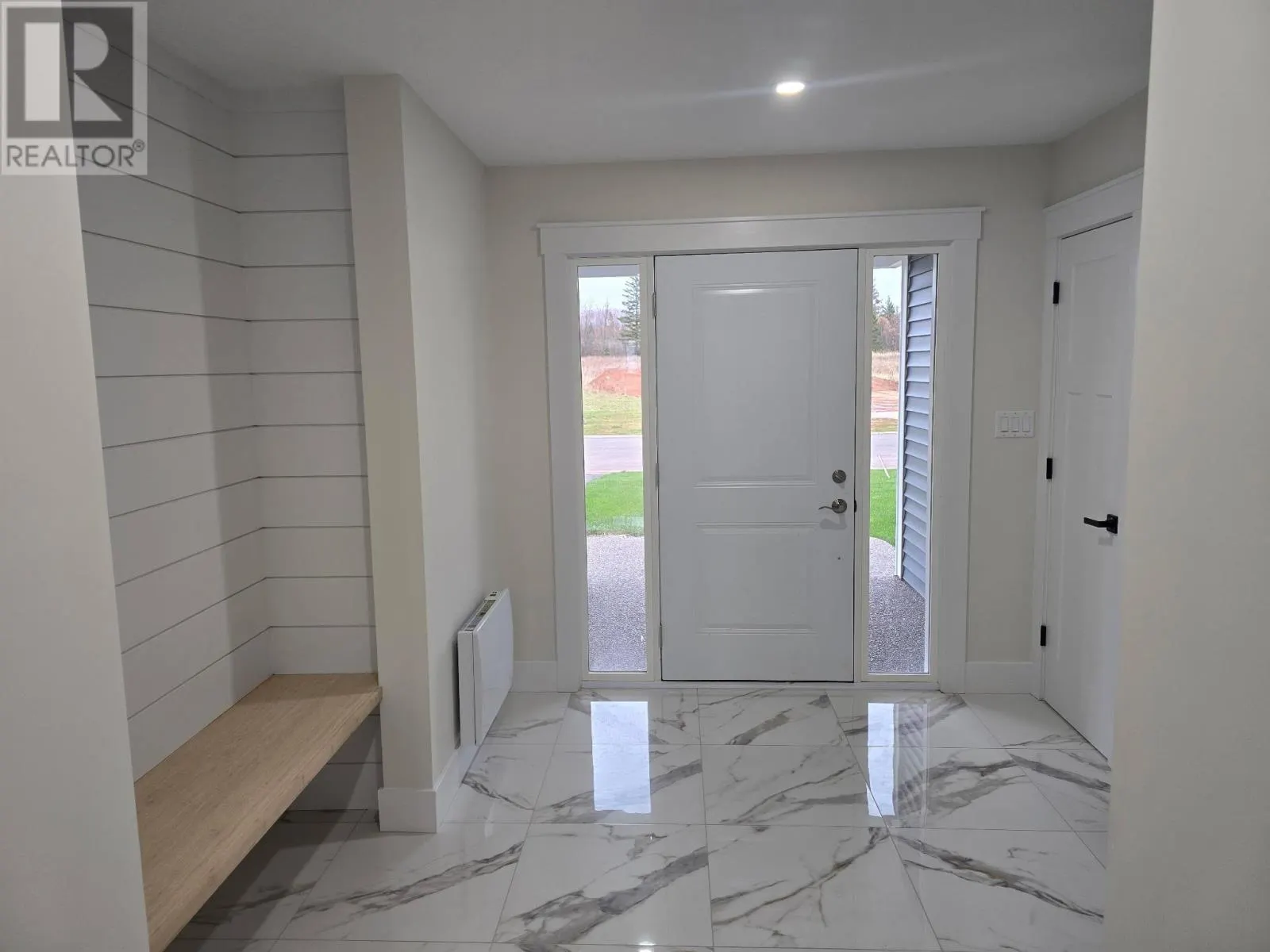 63 KINGSBURGH Avenue