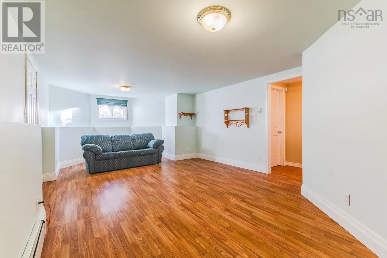 40 Silverwood Dr.