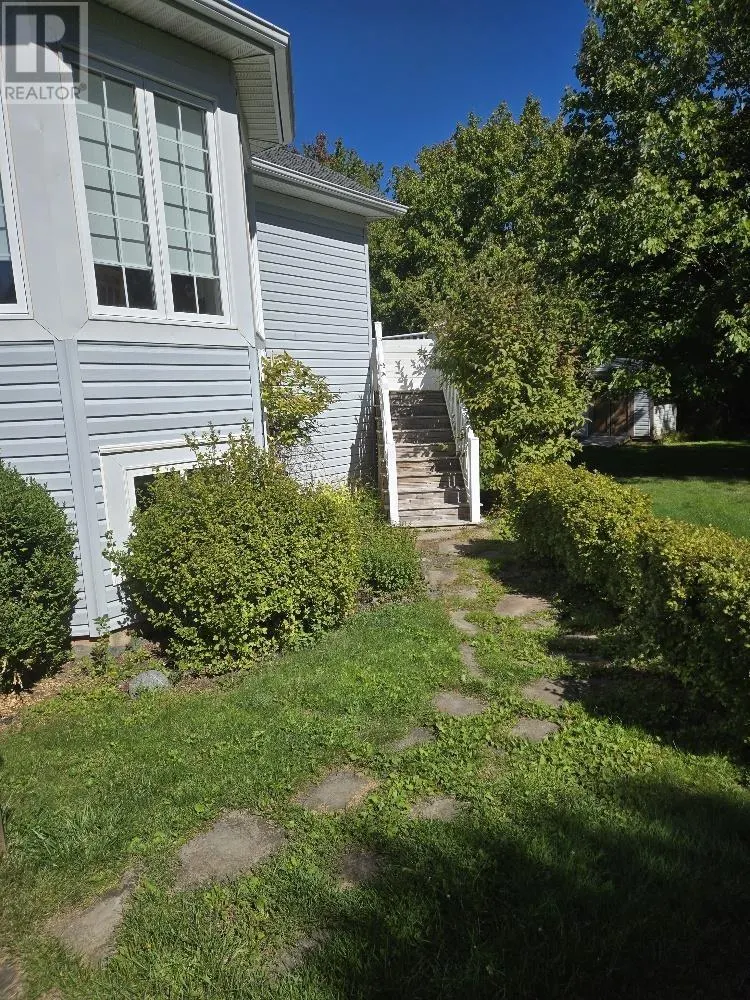 40 Silverwood Dr.