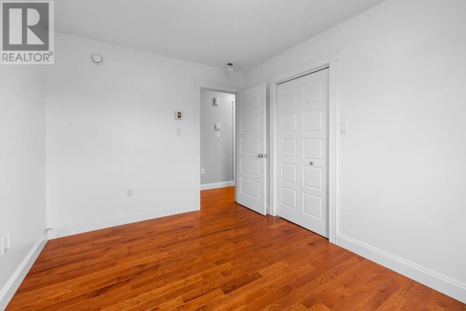 5 Darte Drive
