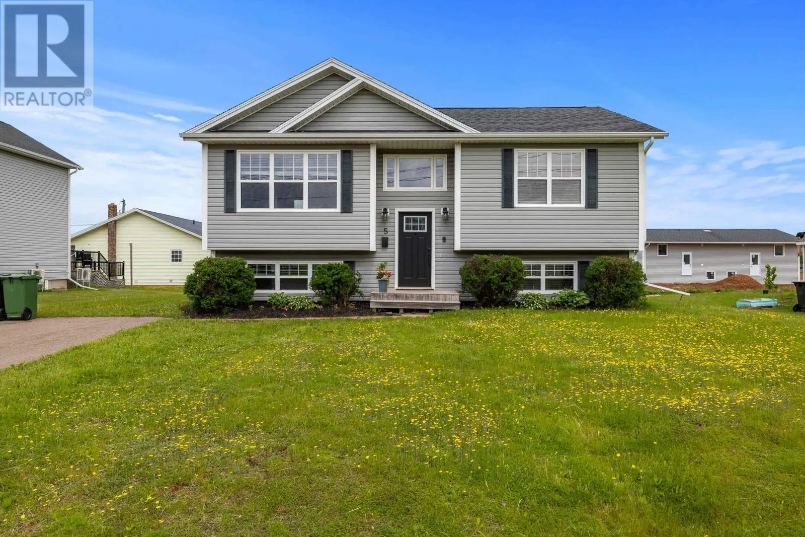 5 Darte Drive