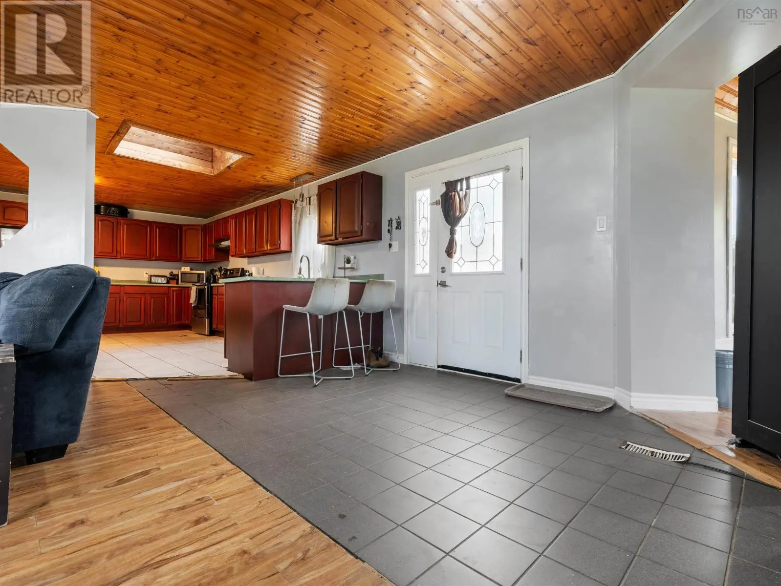 4427 Pictou Road