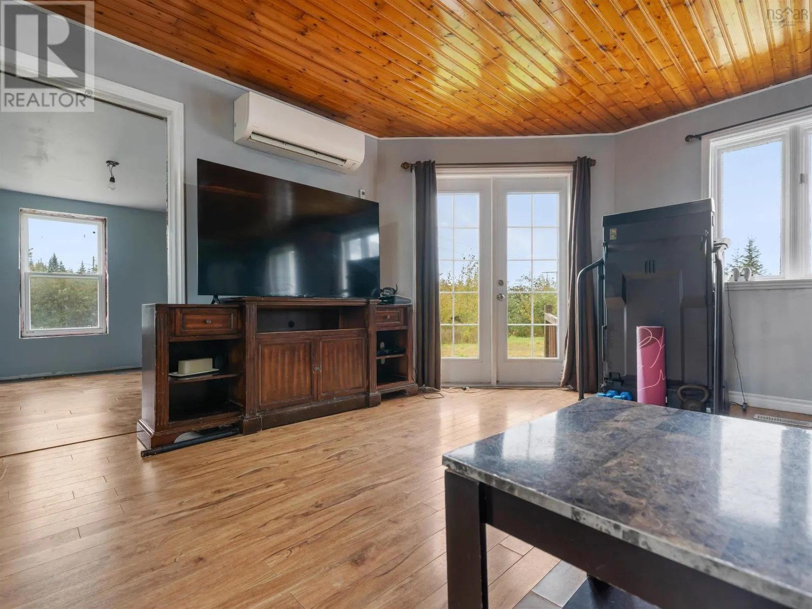 4427 Pictou Road