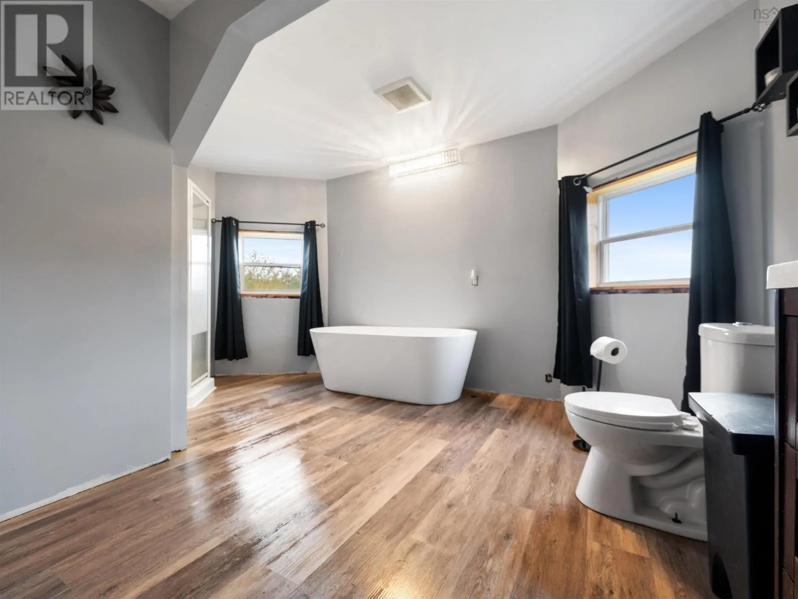 4427 Pictou Road