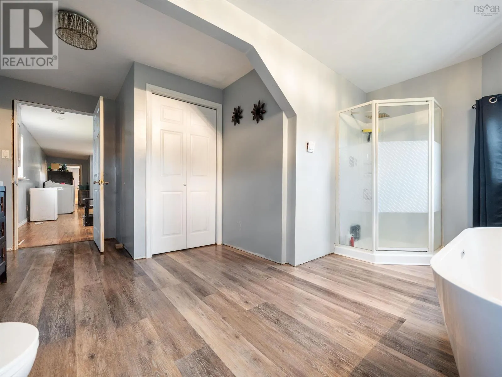 4427 Pictou Road