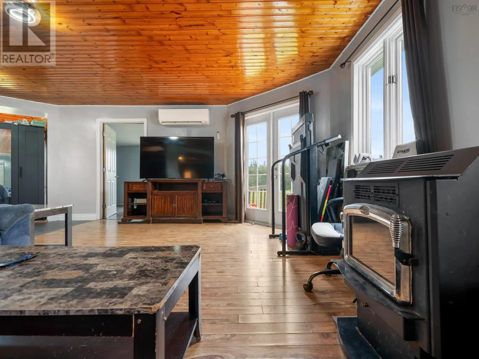 4427 Pictou Road