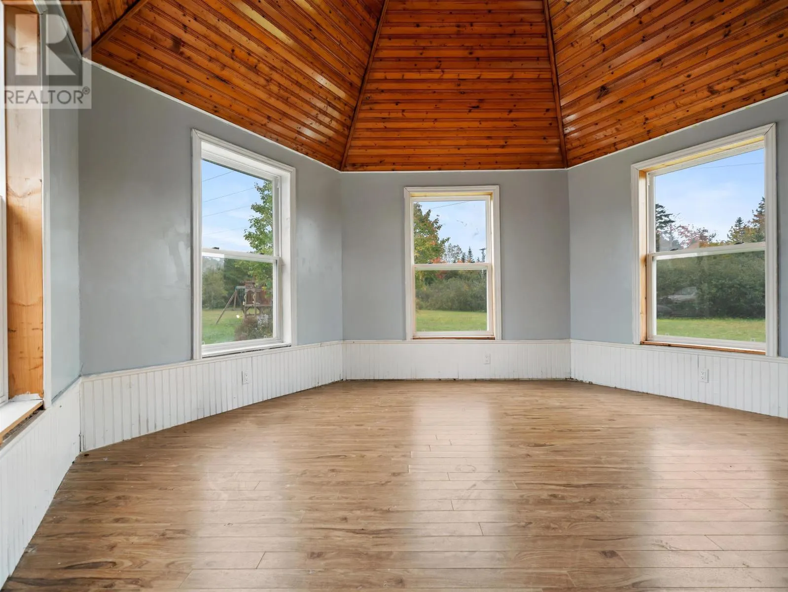 4427 Pictou Road