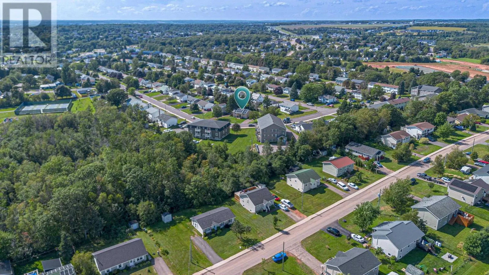 200 WESTRIDGE Crescent