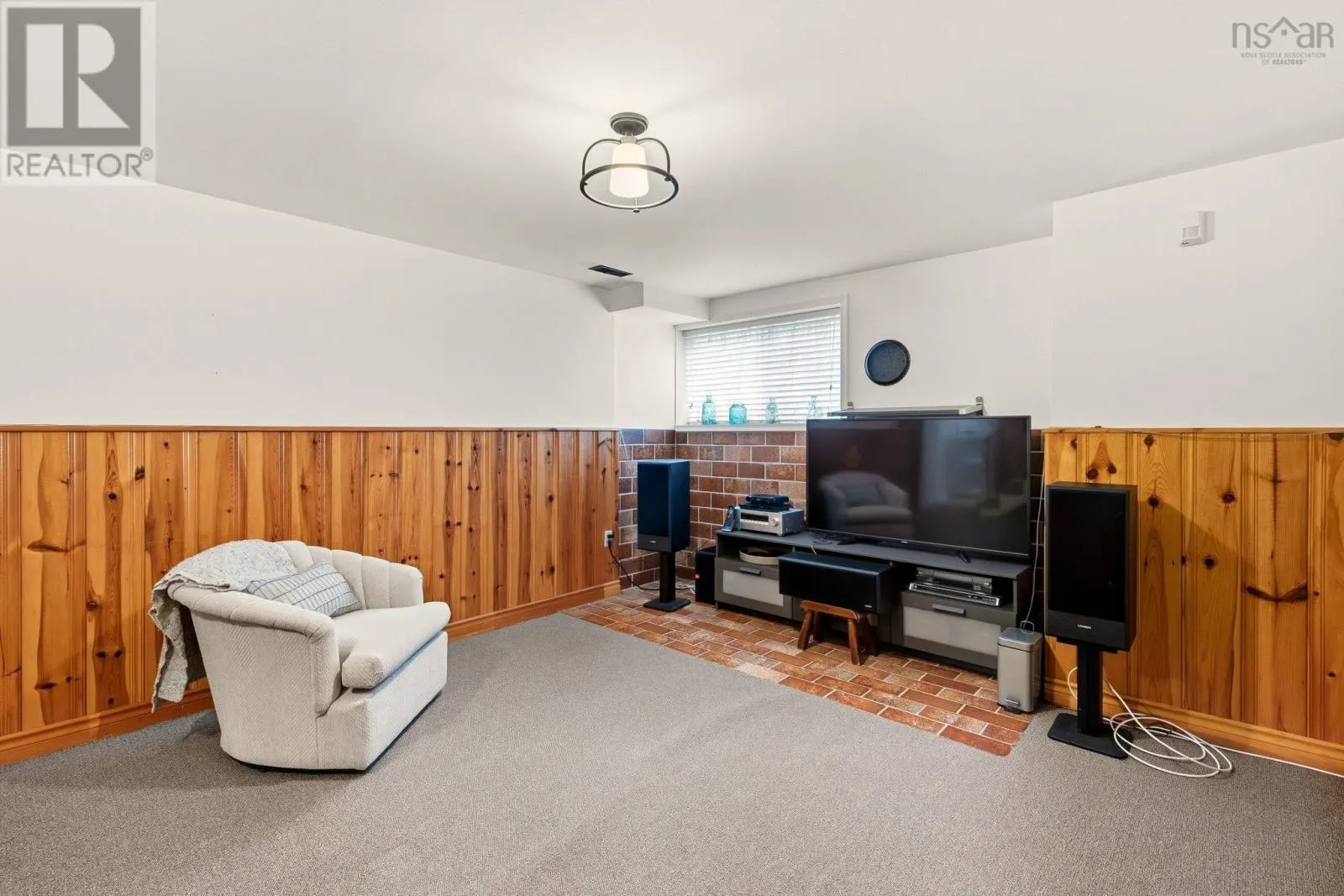 114 Regal Road